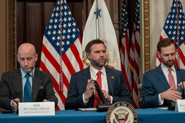 August 5, 2026, White House, District of Columbia, United States: Vice President JD Vance hosts a Fraud Task Force meeting with Congressional leaders on August 5, 2026. White House United States  - ZUMAl312 20260805_znp_l312_002 Copyright: xAndrewxLeydenx
