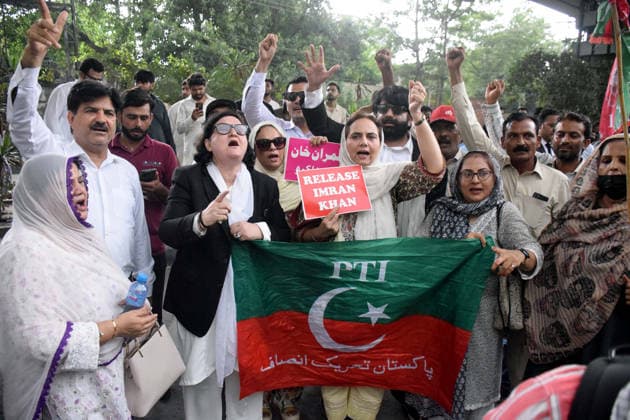 RECORD DATE NOT STATED Leaders and activists of Tehreek-e-Insaf (PTI) are holding protest demonstration for release of PTI Founder Imran Khan, at Aiwan-e-Adal road in Lahore on Wednesday, August 5, 2026. Pakistan Tehreek-e-Insaf (PTI) launched countrywide protests on August 5, 2026, to mark three years of imprisonment of party founder Imran Khan and to demand his immediate release. (Babar Shah PPI Images). EDITORIAL USE ONLY Copyright: xx AR-ZM-050826x ppiphotos484800
