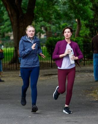 Dakota Fanning and Jennifer Marsala are seen on set of their new untitled Apple TV thriller series this morning in New York City Dakota Fanning and Jennifer Marsala are seen on set of their new untitled Apple TV thriller series this morning in New York City. 05 Aug 2026 Pictured: Dakota Fanning and Jennifer Marsala.  Copyright: xThexMegaxAgencyxEricxKowalskyx xMEGAx