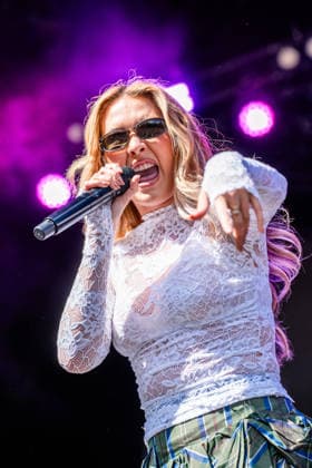 Mimi Webb live at SmukFest 2026 Skanderborg, Denmark. 05th, August 2026. The British singer Mimi Webb performs a live concert during the Danish music festival SmukFest 2026 in Skanderborg. Denmark, Skanderborg  Copyright: xGonzalesxPhoto RolfxMeldgaardx