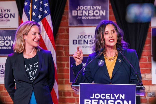 August 5, 2026, Lansing, Michigan, USA: Michigan Gov. GRETCHEN WHITMER, right, endorses Democratic Party gubernatorial nominee JOCELYN BENSON, left, during a campaign event in Lansing, Mich., on Aug. 5, 2026. Lansing USA - ZUMAr192 20260805_znp_r192_046 Copyright: xAndrewxRothx