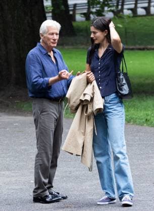 Richard Gere and Diana Silvers on Set of Asymmetry in NYC Richard Gere and Diana Silvers on Set of Asymmetry in NYC, Central Park, NY. 05 Aug 2026 Pictured: Richard Gere, Diana Silvers.  Copyright: xThexMegaxAgencyxMEGAx
