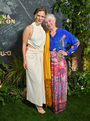 USA™s ˜Anna Pigeon™ Premiere Tracy Spiridakos and Nevada Barr arriving to USA™s ˜Anna Pigeon™ Premiere at The London West Hollywood on August 05, 2026 in West Hollywood, CA. West Hollywood The London West Hollywood California USA Copyright: xLISAxOConnor AFF-USA.comx