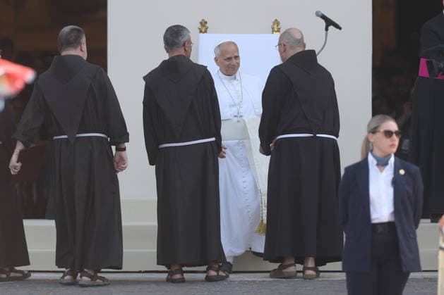 IPA87272184 - Assisi, Italy, August 6, 2026: The Holy Father Leo XIV meets with young people participating in the GO! Franciscan Youth Meeting 2026 at the Basilica of Santa Maria degli Angeli in Assisi. The event brings together young people from various countries for a time of prayer, reflection, and fellowship inspired by Franciscan spirituality.  Copyright: xmarcoxiacobuccix xmarcoxiacobuccix 87272184