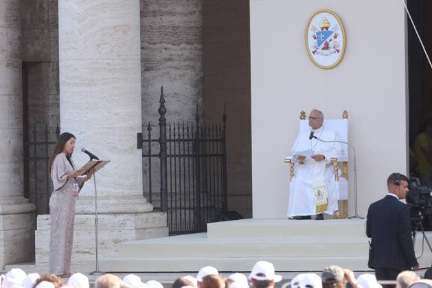 IPA87272140 - Assisi, Italy, August 6, 2026: The Holy Father Leo XIV meets with young people participating in the GO! Franciscan Youth Meeting 2026 at the Basilica of Santa Maria degli Angeli in Assisi. The event brings together young people from various countries for a time of prayer, reflection, and fellowship inspired by Franciscan spirituality.  Copyright: xmarcoxiacobuccix xmarcoxiacobuccix 87272140