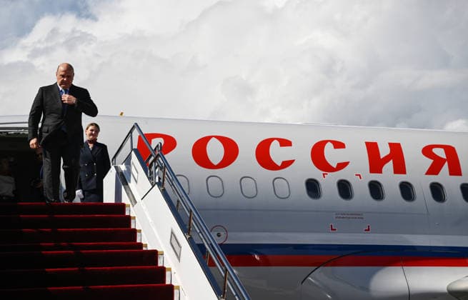 Kyrgyzstan Eurasian Intergovernmental Council 9218116 06.08.2026 Russian Prime Minister Mikhail Mishustin disembarks from a plane upon arrival at the Issyk-Kul International Airport outside Cholpon-Ata, Kyrgyzstan. Mishustin traveled to Kyrgyzstan on August 6 to attend a meeting of the Eurasian Intergovernmental Council. Kirill Zykov Sputnik Cholpon-Ata Kyrgyzstan  Copyright: xKirillxZykovx