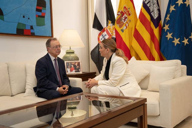 Marga Prohens Welcomes the President of Ceuta at the Consolat de Mar The President of the Government of the Balearic Islands, Marga Prohens d, and the President of Ceuta, Juan Jesús Vivas i, during a meeting at the Consolat de Mar on August 6, 2026, in Palma, Balearic Islands, Spain. The meeting took place just one week after the unprecedented migration crisis at the border between Ceuta and Morocco, in which some 72,000 migrants crossed the border, causing a serious public health emergency. AUGUST 6, 2026 Javier Ferná Palma, Balearic Islands, Palma, Balearic Islands, Spain  Copyright: xJavierxFernandezx 7703659
