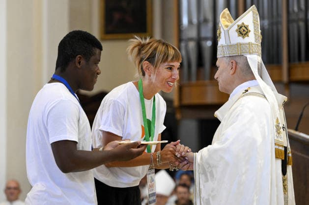 Pope Leo XIV Meets Young People In Assisi - Italy Pope Leo XIV celebrates Mass in the Basilica of St Mary of the Angels in Assisi, Italy on August 6, 2026 for the 2026 Franciscan Youth Meeting in Assisi. Pope Leo XIV addressed the thousands of young people from across Europe who had gathered in Assisi for the final day of the ‘GO! Franciscan Youth Meeting 2026’, in the year marking the eighth centenary of the death of St Francis. Photo by (EV) Simone Risoluti Vatican Media ABACAPRESS.COM Assisi Italy  Copyright: xABACAx