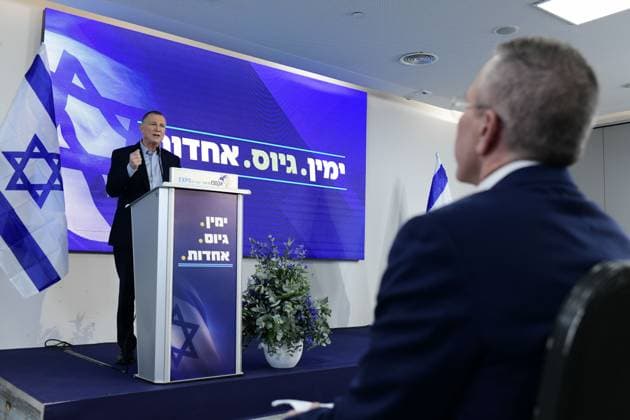 Erdan and Edelstein Launch New Political Party in Tel Aviv TEL AVIV, Israel August 6, 2026: Members of the Knesset Gilad Erdan and Yuli Edelstein launch their new political party during a press conference in Tel Aviv. Tel-Aviv Israel Copyright: x xTomerxNeubergx xJNAxPressx