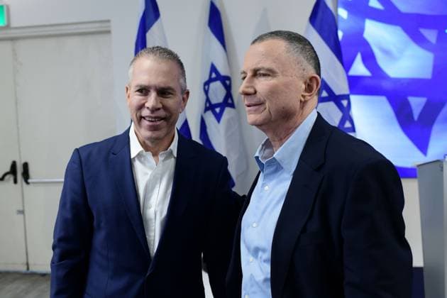 Erdan and Edelstein Launch New Political Party in Tel Aviv TEL AVIV, Israel August 6, 2026: Members of the Knesset Gilad Erdan and Yuli Edelstein launch their new political party during a press conference in Tel Aviv. Tel-Aviv Israel Copyright: x xTomerxNeubergx xJNAxPressx