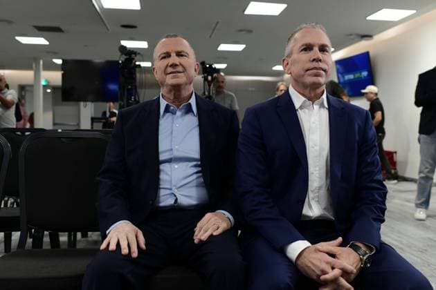 Erdan and Edelstein Launch New Political Party in Tel Aviv TEL AVIV, Israel August 6, 2026: Members of the Knesset Gilad Erdan and Yuli Edelstein launch their new political party during a press conference in Tel Aviv. Tel-Aviv Israel Copyright: x xTomerxNeubergx xJNAxPressx