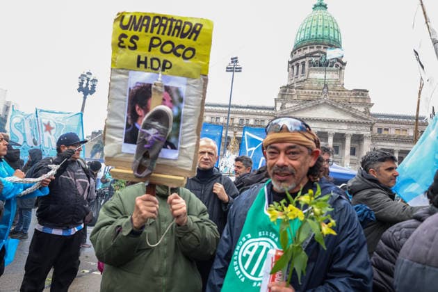 August 6, 2026, Buenos Aires, Buenos Aires, Argentina: Protesters are demonstrating outside the National Congress (Buenos Aires) against the Private Property Inviolability Bill currently being debated in the Senate. The bill includes faster evictions, stricter limits on expropriations, changes to rural land ownership rules, and modifications to environmental regulations. Demonstrators argue that it threatens land rights, environmental protections, and national sovereignty. Buenos Aires Argentina - ZUMAa188 20260806_zip_a188_017 Copyright: xPaulaxAcunzox