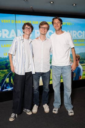 Exclu - Un Grand Raccourci Premiere - Paris AJ Exclusive - French director Clement Devilliers, French Producer Hector Belgodere-Soria and French director Armand Foex attends the photocall of ‘Un Grand Raccourci’ Paris Film Premiere at UGC Cine Cite Les Halles on August 6, 2026 in Paris, France. Photo by Alexis jumeau ABACAPRESS.COM Paris France  Copyright: xJumeauxAlexis ABACAx