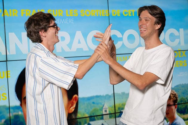 Exclu - Un Grand Raccourci Premiere - Paris AJ Exclusive - French director Clement Devilliers and French director Armand Foex attends the photocall of ‘Un Grand Raccourci’ Paris Film Premiere at UGC Cine Cite Les Halles on August 6, 2026 in Paris, France. Photo by Alexis jumeau ABACAPRESS.COM Paris France  Copyright: xJumeauxAlexis ABACAx