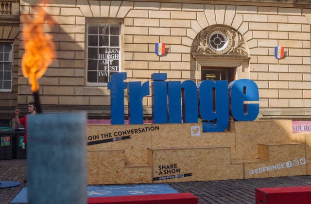 Edinburgh Fringe Festival Highlights Fringe sign at the Edinburgh Fringe Festival, Edinburgh, United Kingdom, 2019., Credit:David Monteith-Hodge Edinburgh Festival Fringe Society B66 Avalon  Copyright: xDavidxMonteith-Hodgex xEdinburghxFestivalxFringexSocietyx xB66x xAvalonx 1121056231