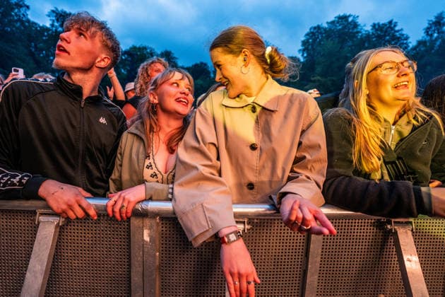 Lewis Capaldi live at SmukFest 2026 Skanderborg, Denmark. 06th, August 2026. Festival goers seen at a live concert with the Scottish singer and songwriter Lewis Capaldi during the Danish music festival SmukFest 2026 in Skanderborg. Denmark, Skanderborg  Copyright: xGonzalesxPhoto RolfxMeldgaardx