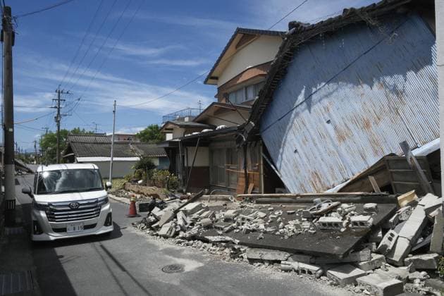 Aftermath of strong earthquake in Kumamoto A collapsed house is pictured in Yatsushiro, Kumamoto Prefecture, on Aug. 6, 2026, after a powerful earthquake struck the southwestern Japan prefecture on July 28.  A14AA0005625296P