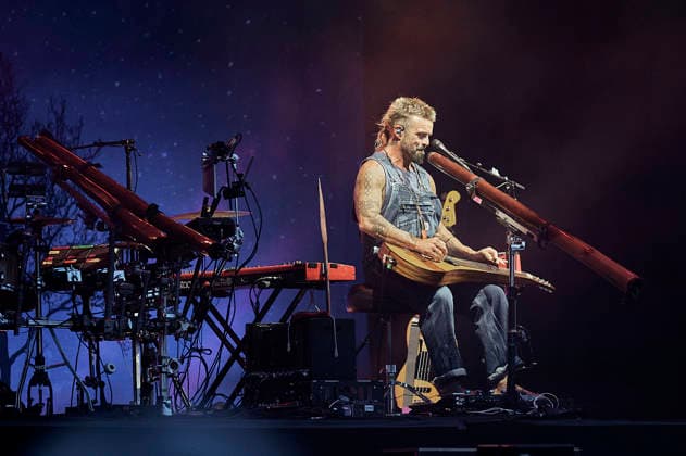 Xavier Rudd live beim 1. Openair Solothurn auf dem Schanzenplatz. Solothurn, 06.08.2026 *** Xavier Rudd live at 1 Openair Solothurn on Schanzenplatz in Solothurn, August 6, 2026 Foto:xP.xFrauchigerx xFuturexImagex ruud_6804