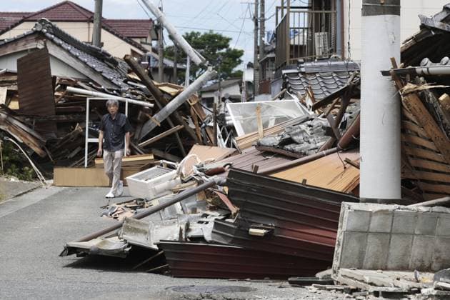 Aftermath of strong earthquake in Kumamoto Collapsed houses are pictured in Yatsushiro, Kumamoto Prefecture, on Aug. 7, 2026, after a powerful earthquake struck the southwestern Japan prefecture on July 28.  A14AA0005625323P