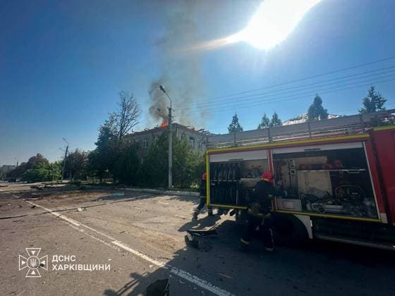 Russian missile attack in Ukraine s Balakliia BALAKLIIA, UKRAINE - AUGUST 7: (----EDITORIAL USE ONLY - MANDATORY CREDIT - STATE EMERGENCY SERVICE OF UKRAINE HANDOUT - NO MARKETING NO ADVERTISING CAMPAIGNS - DISTRIBUTED AS A SERVICE TO CLIENTS----) Firefighters work to extinguish a fire at an educational institution following Russian missile strikes in Balakliia, Kharkiv region, Ukraine, on August 7, 2026. Six people were injured as the strikes sparked two fires, burning a shop, garage, vehicle and the roof of an educational institution, while a medical facility, apartment buildings and private homes were also damaged. State Emergency Service of Ukraine Handout Anadolu Balakliia Ukraine. Editorial use only. Please get in touch for an  Copyright: x2026xAnadoluxStatexEmergencyxServicexofxUkrainex xHandoutx