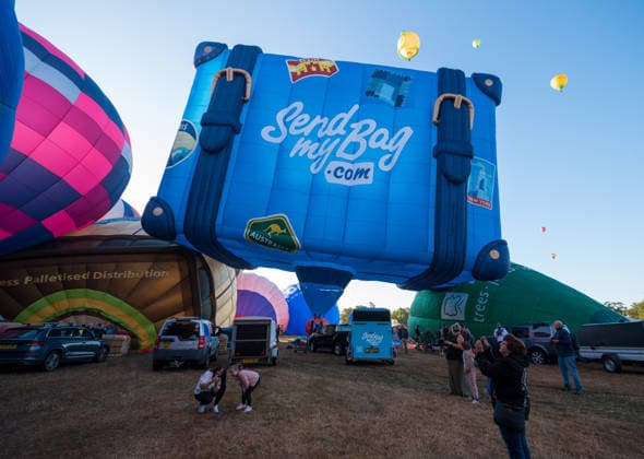 August 7, 2026, Bristol, Bristol, UK: Bristol, UK. Hot air balloons take off in a mass ascent from Ashton Court on Friday morning for the official opening of the 2026 48th Bristol International Balloon Fiesta in partnership with Albert Goodman which takes place from from Friday, August 7, to Sunday, August 9, with mass ascents and night glows celebrating the city of Bristol and its heritage links to hot air ballooning. There will be an expanded special shapes line-up featuring beloved classics, recent favourites and new additions. Bristol UK  - ZUMAl94_ 20260807_zaf_l94_019 Copyright: xSimonxChapmanx