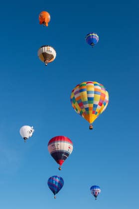 August 7, 2026, Bristol, Bristol, UK: Bristol, UK. Hot air balloons take off in a mass ascent from Ashton Court on Friday morning for the official opening of the 2026 48th Bristol International Balloon Fiesta in partnership with Albert Goodman which takes place from from Friday, August 7, to Sunday, August 9, with mass ascents and night glows celebrating the city of Bristol and its heritage links to hot air ballooning. There will be an expanded special shapes line-up featuring beloved classics, recent favourites and new additions. Bristol UK  - ZUMAl94_ 20260807_zaf_l94_020 Copyright: xSimonxChapmanx