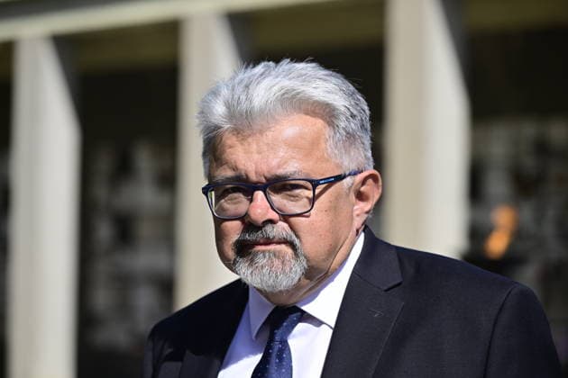 Last farewell to Czech artist Milan Knizak took place at the Strasnice Crematorium, in Prague, Czech Republic, on August 7, 2026. On the photo is seen former Prague Castle chancellor and current head of the Vaclav Klaus Institute Jiri Weigl. (CTKxPhoto RomanxVondrous) CTKPhotoP2026080702869  CTKPhotoP2026080702869