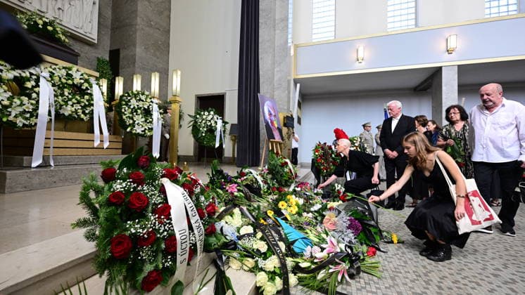 Last farewell to Czech artist Milan Knizak took place at the Strasnice Crematorium, in Prague, Czech Republic, on August 7, 2026. (CTKxPhoto MichalxKamaryt) CTKPhotoP2026080703143  CTKPhotoP2026080703143