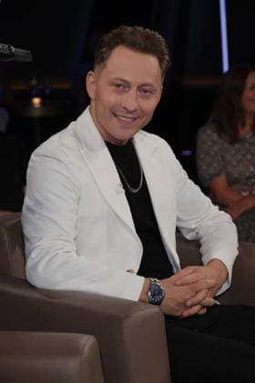 RECORD DATE NOT STATED NDR TALKSHOW 26.06.2026 Jodok Cello, Aufzeichnung der NDR Talkshow aus dem Studio Lokstedt (Sperrfrist bis 08.07.26!), Hamburg, 26.06.2026 *** NDR TALKSHOW June 26, 2026, Jodok Cello, recording of the NDR Talkshow from Studio Lokstedt; embargo until July 8, 2026, Hamburg, June 26, 2026 Copyright: xEventpressxMPx