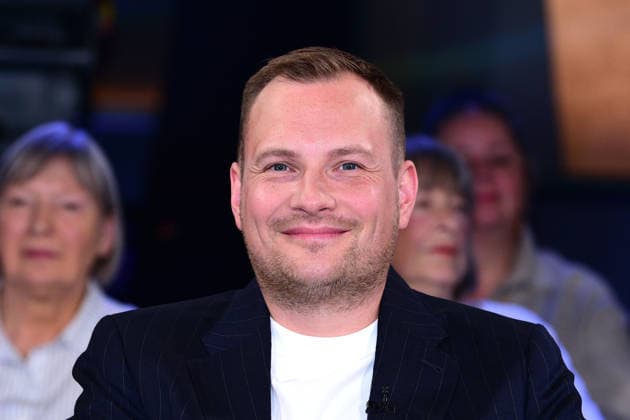 Jakob Schwerdtfeger zu Gast bei der NDR Talk Show am 7.08.2026 in Hamburg Jakob Schwerdtfeger during the NDR Talk Show at NDR Studios on August 7, 2026 in Hamburg, Germany NDR Talk Show am 7.08.2026 in Hamburg *** Jakob Schwerdtfeger as a guest on the NDR Talk Show on August 7, 2026, in Hamburg Jakob Schwerdtfeger during the NDR Talk Show at the NDR Studios on August 7, 2026, in Hamburg, Germany NDR Talk Show on August 7, 2026, in Hamburg 