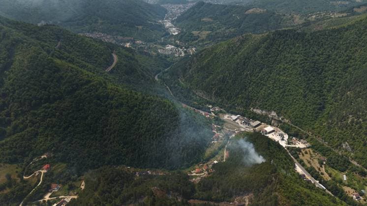 Wildfire in Konjic, Bosnia and Herzegovina KONJIC, BOSNIA AND HERZEGOVINA - AUGUST 07: Smoke rises from the forest area where wildfire broke out, in Konjic, Bosnia and Herzegovina on August 07, 2026. Elman Omic Anadolu Konjic Bosnia and Herzegovina. Editorial use only. Please get in touch for any other usage.  Copyright: x2026xAnadoluxElmanxOmicx
