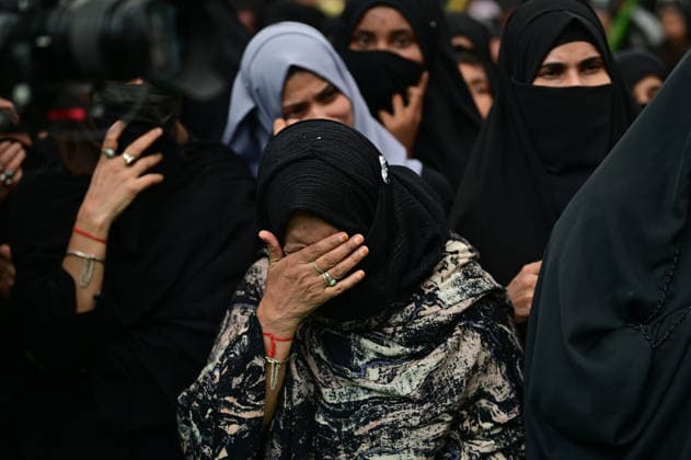 August 7, 2026, Prayagraj, Uttar Pradesh, India: Prayagraj: Muslims take part in 72 Taboot procession following Muharram month, in Prayagraj on Friday, August 7, 2026. Prayagraj India  - ZUMAv115 20260807_zap_v115_029 Copyright: xPrabhatxKumarxVermax