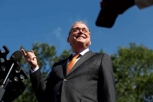 White House coverage Director of the US National Economic Council Kevin Hassett speaks to reporters at the White House in Washington, DC, USA, 07 August 2026. WILL OLIVER EPA POOL WASHINGTON DC United States  Copyright: xPool ABACAx