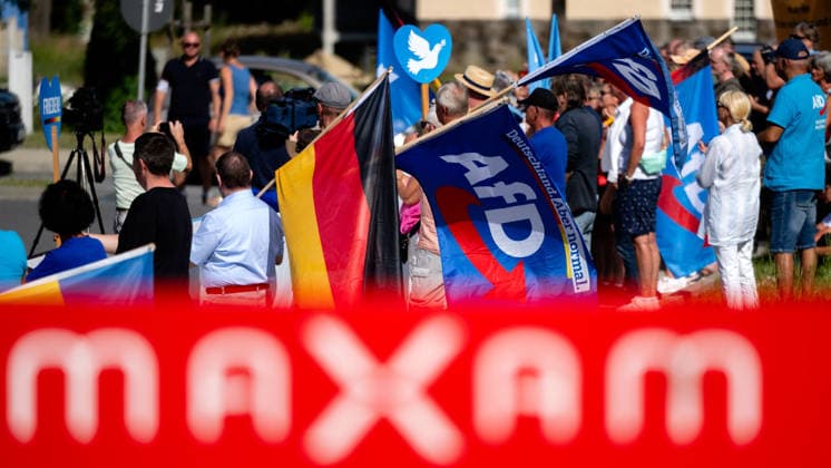 News Bilder des Tages 07.08.2026, Deutschland,Sachsen, Doberschau-Gaußig: Der AfD-Landtagsabgeordnete Frank Peschel hat eine Protestkundgebung angekündigt am Maxam-Werk organisiert. Das Werk wurde vom Rüstungshersteller Czechoslovak Group (CSG) gekauft. Peschel will gegen die Militarisierung unseres Landes demonstrieren. *** August 7, 2026, Germany, Saxony, Doberschau-Gaußig: Frank Peschel, a member of the state parliament for the AfD, has announced a protest rally to be held at the Maxam plant. The plant was purchased by the defense contractor Czechoslovak Group (CSG). Peschel intends to demonstrate against the militarization of our country.