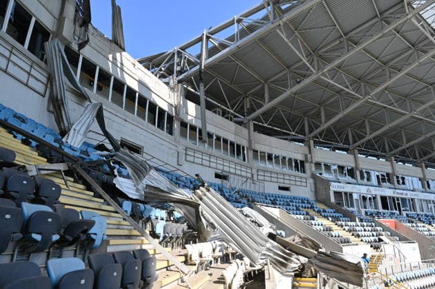 News Bilder des Tages Russian attack on Chornomorets Stadium in Odessa ODESSA, UKRAINE - AUGUST 07: A general view of the damage to the roof, stands, and glazing of the Chornomorets Stadium in the city center following the Russian attacks in Odessa, Ukraine, on August 07, 2026. The attack severely damaged the sports infrastructure and stands of the venue, injuring at least one person, according to local authorities. Michael Shtekel Anadolu Odessa Ukraine. Editorial use only. Please get in touch for any other usage.  Copyright: x2026xAnadoluxMichaelxShtekelx