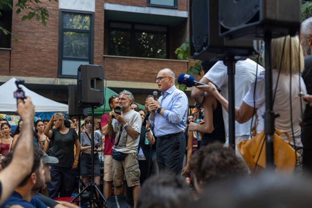 News - Spin Time, permanent presidium outside the evicted social center, 7 august 2026 Spin time, public assembly August 7, 2026, the mayor of Rome Gualtieri takes the floor in the assembly Rome Spin Time social center Italy Copyright: xMattiaxDavidxRinaldix xLiveMediax LPN_2595322