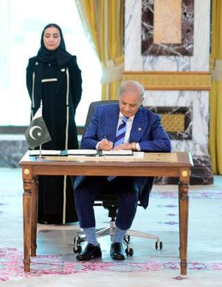 August 7, 2026, Pakistan: Prime Minister of Islamic Republic of Pakistan Muhammad Shehbaz Sharif, Crown Prince and Prime Minister of Saudi Arabia Prince Mohammed Bin Salman Bin Abdulaziz Al Saud, and President of the Republic of Türkiye Recep Tayyip Erdogan Sign Makkah Joint Defence Agreement Pakistan  - ZUMAas3_ 20260807_zaf_as3_023 Copyright: xPPIx