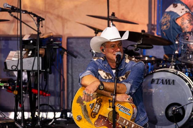 The BossHoss live im Amphitheater Hanau Back to the Boots 2026 The BossHoss live im Amphitheater Hanau, Konzert der Band The BossHoss am 7. August 2026, Auftritt im Rahmen von Back to the Boots, Open-Air-Konzert im Amphitheater Hanau, The BossHoss während des Live-Auftritts auf der Bühne, Musiker und Bandmitglieder während des Konzerts, Live-Musik vor Publikum, Bühnenshow und Konzertatmosphäre im Amphitheater, Auftritt am Abend in Hanau, Konzertbeginn gegen 19:30 Uhr, Veranstaltung von Shooter Promotions GmbH, Konzertveranstaltung in Hanau, Hessen, Deutschland. Hanau Main-Kinzig-Kreis Hessen Deutschland *** The BossHoss Live at the Hanau Amphitheater: Back to the Boots 2026 The BossHoss Live at the Hanau Amphitheater, The BossHoss