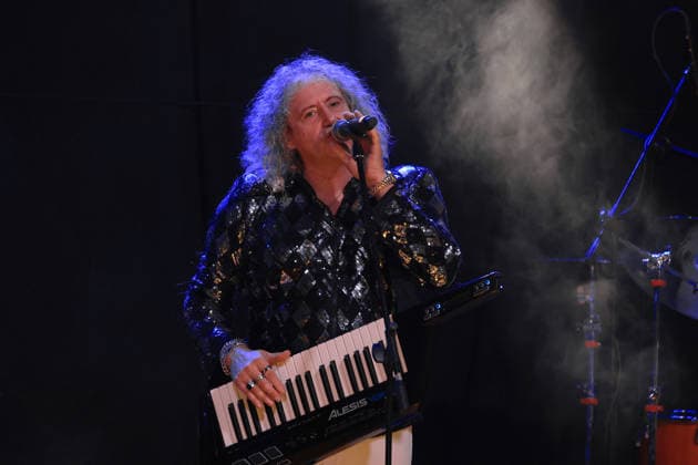 IPA87311532 - in the photo I Cugini di Campagna Tiziano Leonardi Nick Luciani Ivano Michetti e Silvano Michetti performing live in Giardinello for the Feast of the Most Holy Crucifix  Copyright: xAlbertoxLoxBiancox xx 87311532