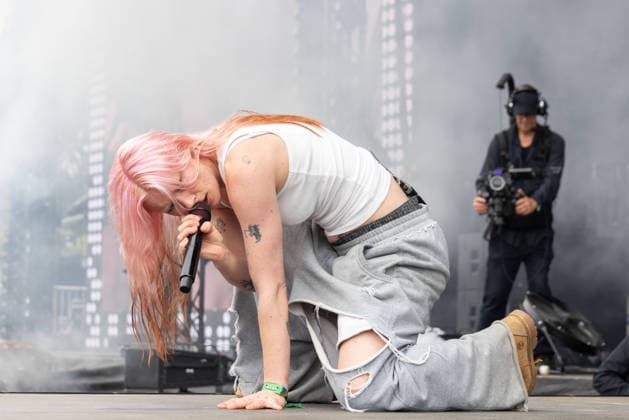 August 7, 2026, San Francisco, California, USA: RHIAN TEASDALE of English rock band Wet Leg during Outside Lands Music Festival in San Francisco, California San Francisco USA  - ZUMAs135 20260807_zap_s135_097 Copyright: xDanielxDeSloverx