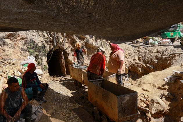 Gold mine explosion injures 19 in Colombia MARMATO, COLOMBIA - AUGUST 7: A powerful explosion in a gold-mining area near the town center injures 19 people, including two critically, and damages properties in the surrounding area in Marmato, Caldas department, Colombia, on August 7, 2026. Marmato is a historic gold-mining municipality where gold extraction has shaped the local economy for more than 400 years. Alexis Munera Anadolu Marmato Colombia. Editorial use only. Please get in touch for any other usage.  Copyright: x2026xAnadoluxAlexisxMunerax