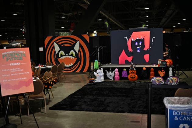 Midsummer Scream - Halloween & Horror Convention im Long Beach Convention Center. Long Beach, 07.08.2026 *** Midsummer Scream Halloween Horror Convention at the Long Beach Convention Center, Long Beach, August 7, 2026 Foto:xD.xStarbuckx xFuturexImagex midsummer_6805