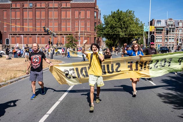 August 8, 2026, The Hague, South-Holland, The Netherlands: Extinction Rebellion activists stage an unannounced blockade of the A12 highway in The Hague, the Netherlands, in response to severe wildfires in the Netherlands. The activists are demanding that the Dutch government end fossil fuel subsidies. The Hague The Netherlands - ZUMAg281 20260808_zaf_g281_005 Copyright: xStormxGroenendijkx