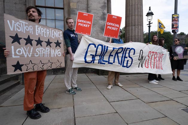 August 8, 2026, Edinburgh, Scotland, UK: Members of the Public and Commercial Services union at the National Galleries of Scotland have taken strike action during the Edinburgh Festival Fringe in a dispute over what the union describes as detrimental changes to working practices and a failure to consult. The union says the changes could make it harder for staff to take breaks, create difficulties in providing reasonable adjustments for disabled staff, and pose challenges for union representatives accessing facility time in affected roles. Edinburgh UK - ZUMAs357 20260808_zip_s357_001 Copyright: xCameronxScottx