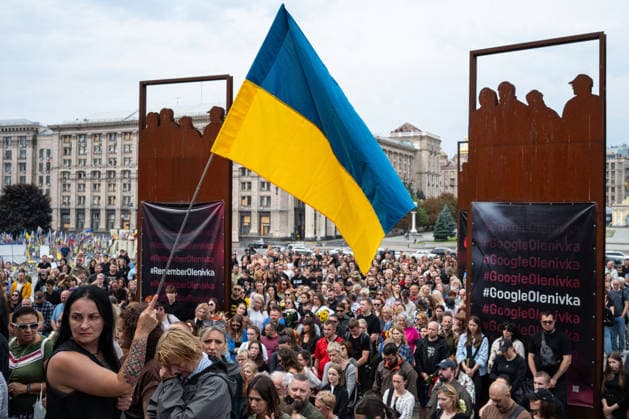 Hundreds attend the funeral of search and rescue volunteer Oleksii Yukov in Kyiv KYIV, UKRAINE - AUGUST 08: Hundreds attend the funeral of search and rescue volunteer Oleksii Yukov in Kyiv, Ukraine, on August 08, 2026. Yukov was killed during a mission to retrieve the bodies of fallen Ukrainian soldiers in Donetsk region of Ukraine. Yukov had been conducting search and rescue missions to retrieve bodies of fallen Ukrainian soldiers sjnce 2014. Danylo Antoniuk Anadolu Kyiv Ukraine. Editorial use only. Please get in touch for any other usage.  Copyright: x2026xAnadoluxDanyloxAntoniukx