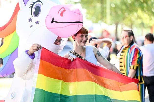 Ruhr Pride CSD ** NUR FÜR REDAKTIONELLE ZWECKE ** EDITORIAL USE ONLY **<p>Ruhr Pride CSD am Samstag, 8. August 2026 in Essen. Tausende nehmen an der Queeren Parade teil. Deutschland NRW Essen Copyright: VladimirxWegener *** Ruhr Pride CSD ** FOR EDITORIAL PURPOSES ONLY ** EDITORIAL USE ONLY ** p Ruhr Pride CSD on Saturday, August 8, 2026, in Essen Thousands take part in the Queer Parade Germany North Rhine-Westphalia Essen Copyright VladimirxWegener Copyright: VladimirxWegener doc872la2ewei9fzlngvrj ,EDITORIAL USE ONLY