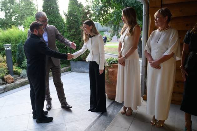 Zelensky meets Serbian president during first official visit to Belgrade Ukrainian President Volodymyr Zelensky meets Serbian President Aleksandar Vucic and other officials during an official visit to Belgrade, Serbia, on August 8, 2026. The visit, Zelensky s first to Serbia, comes as the two countries seek to strengthen bilateral relations and discuss security, economic cooperation, and relations with the European Union. Photo by PRESIDENT OF UKRAINE apaimages Ukraine Ukraine Ukraine 080826_Serbia_UPO_00(26).jpeg Copyright: xapaimagesxPRESIDENTxOFxUKRAINEx xapaimagesx