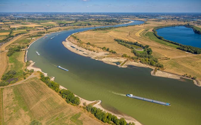 Luftbild, historisches Niedrigwasser am Rhein, Vynen, Xanten, Ruhrgebiet, Nordrhein-Westfalen, Deutschland !ACHTUNGxMINDESTHONORARx60xEURO! *** Aerial view, historic low water level on the Rhine, Vynen, Xanten, Ruhr region, North Rhine-Westphalia, Germany ATTENTION: MINIMUM FEE: 60 EUR