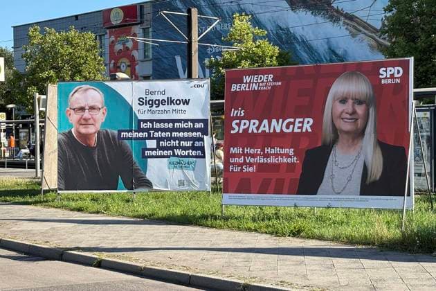 08.08.2026, Wahlplakat zur Abgeordnetenhauswahl 2026 in Berlin, Marzahn-Mitte, Aufsteller, Bernd Siggelkow, für CDU, Gründer Die Arche, ich lasse mich an meinen Taten messen, Iris Spranger, SPD, mit Herz, Haltung und Verlässlichkeit, Berlin Deutschland, Germany *** August 8, 2026, Election poster for the 2026 Berlin House of Representatives election, Marzahn Mitte, freestanding display, Bernd Siggelkow, for the CDU, founder of Die Arche, I let my actions speak for themselves, Iris Spranger, SPD, with heart, integrity, and reliability, Berlin, Germany