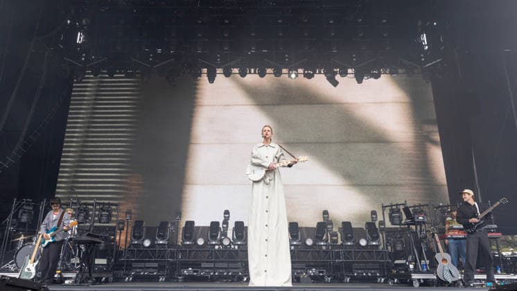 August 8, 2026, San Francisco, California, USA: Musician AUDREY HOBERT during Outside Lands Music Festival in San Francisco, California San Francisco USA  - ZUMAs135 20260808_zap_s135_029 Copyright: xDanielxDeSloverx